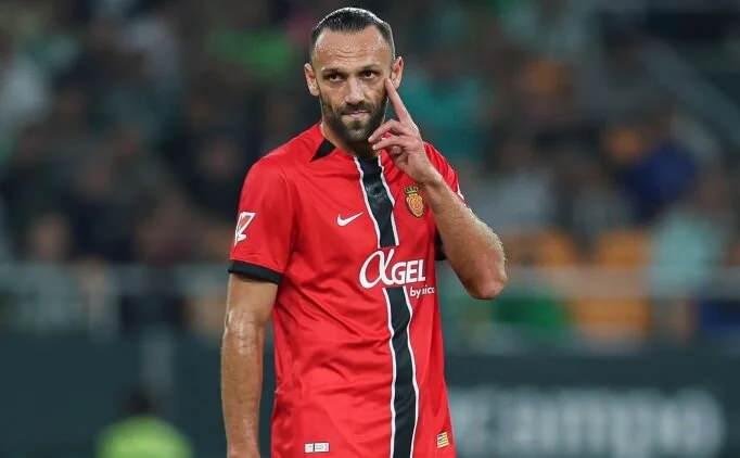 <p>* Vedat Muriqi</p>
