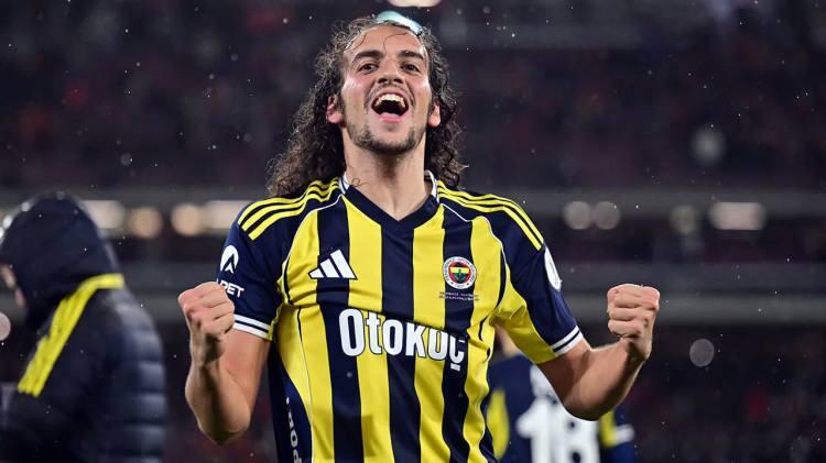 <p>3- Matteo Guendouzi | 27 Milyon Euro<br />
<br />
* Değeri 1 miyon euro d&uuml;şt&uuml;</p>
