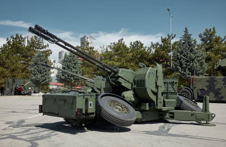 <p><span style="color:#B22222"><strong>35 MİLİMETRE MODERN &Ccedil;EKİLİ TOP</strong></span></p>

