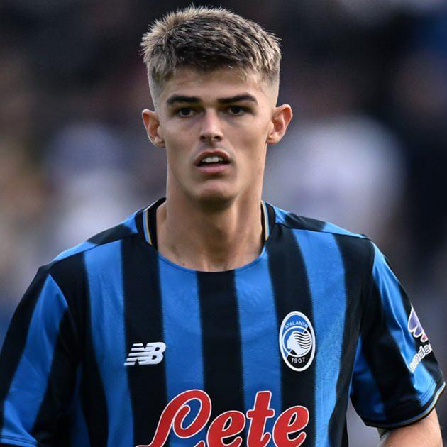 <p>10 numara transferi yapmak isteyen Galatasaray, Atalanta'da forma giyen Charles De Ketelaere'yi g&uuml;ndemine aldı. İtalyan ekibi 55-60 milyon euro altında gelen teklifleri değerlendirmeye almayacak.</p>

<p>(AKŞAM)</p>
