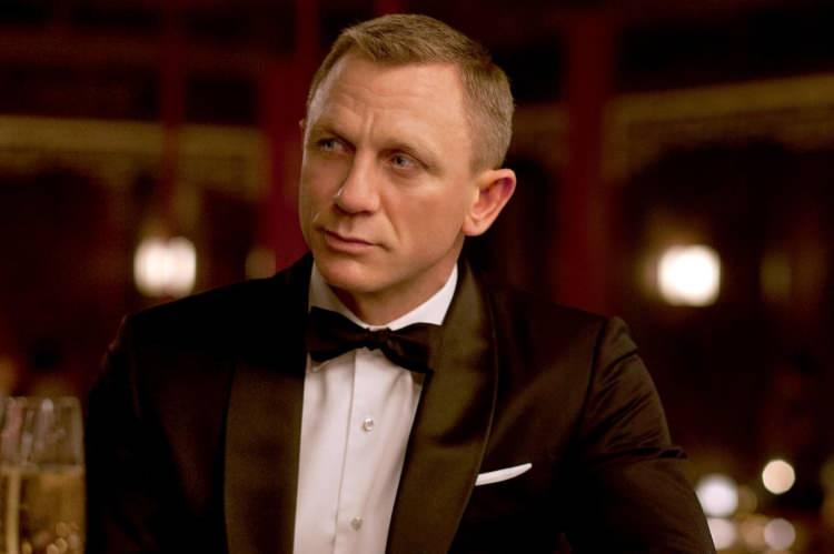 <p>​<strong>Şirket bir sonraki filmin y&ouml;netmeni i&ccedil;in Dune filmi y&ouml;netmeni Denis Villeneuve olacağı duyurulurken, senaristliğini ise Peaky Blinders dizisinin kurucusu Steven Knight&rsquo;ın &uuml;stleneceğin &ouml;ğrenildi.</strong></p>
