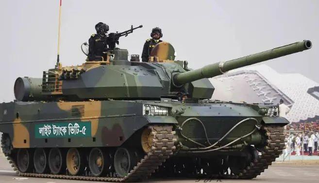 <p>33 - MOĞOLİSTAN ( 420 TANK )</p>

