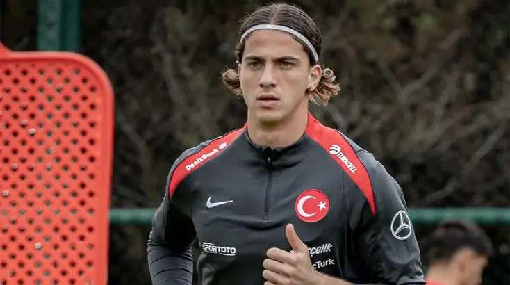 <p>* Bertuğ Yıldırım</p>
