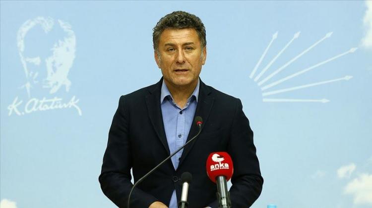 <p>9-Orhan Sarıbal</p>
