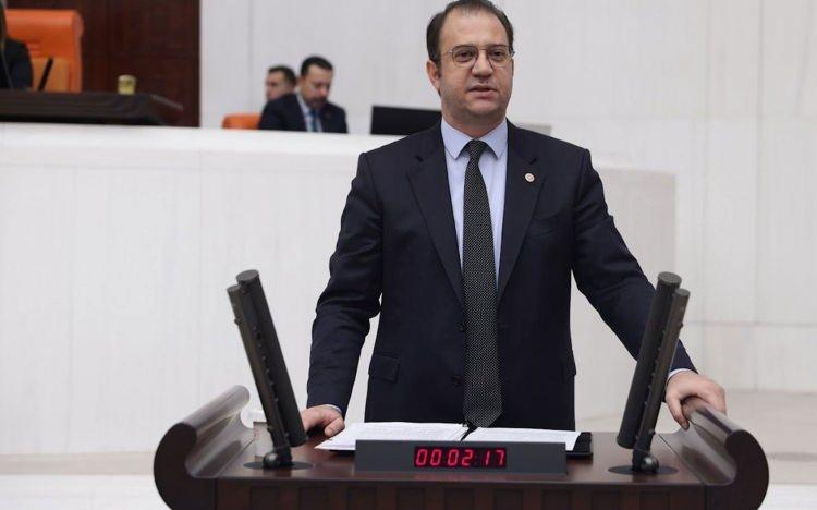 <p>20-İnan Akg&uuml;n Alp</p>
