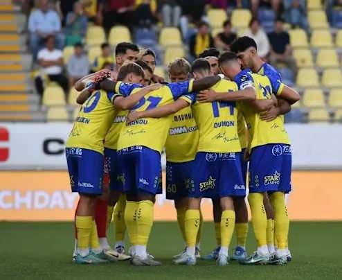 <p>- St. Truiden (Bel&ccedil;ika)</p>
