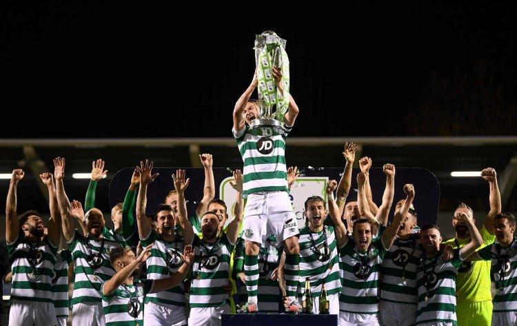 <p>- Shamrock Rovers (İrlanda)</p>
