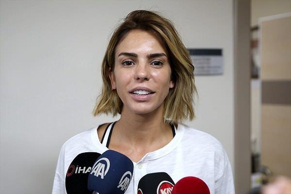<p><span style="color:#B22222"><strong>12)&nbsp; K&Uuml;BRA İMREN SİYAHDEMİR&nbsp; </strong></span><strong>(Basketbol oyuncusu)</strong></p>
