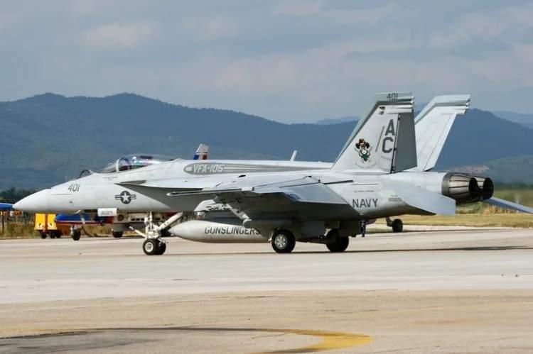 <p><strong>HAVA G&Uuml;C&Uuml;NDE TEKNOLOJİ ETKİSİ B&Uuml;Y&Uuml;YOR</strong></p>

<p>&nbsp;</p>

<p>Global Firepower raporunda, modern hava kuvvetlerinin g&uuml;c&uuml;n&uuml;n yalnızca toplam hava aracı sayısıyla değil; teknolojik altyapı, radar sistemleri, lojistik kapasite ve insansız hava ara&ccedil;larının (İHA/SİHA) filolara entegrasyonu gibi kriterlerle de değerlendirildiği belirtildi.</p>
