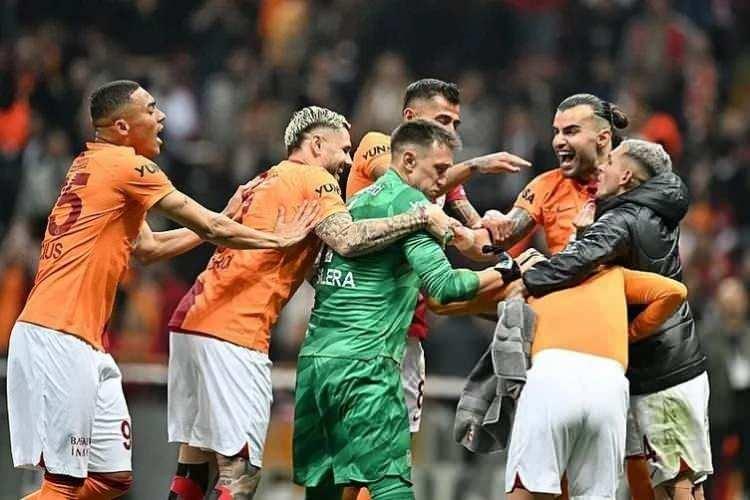 <p><span style="color:inherit"><strong><span style="color:rgb(178, 34, 34)">GAZİANTEP</span>&nbsp; |&nbsp; GALATASARAY</strong></span></p>

<p>&nbsp;</p>
