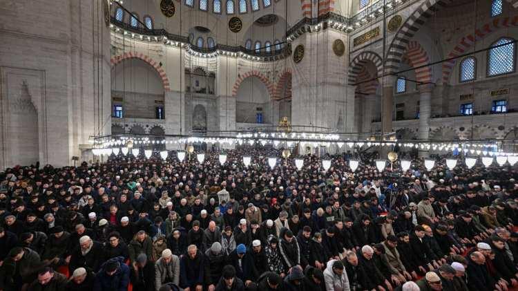 <p>Samsun 05.42</p>

<p>&nbsp;</p>
