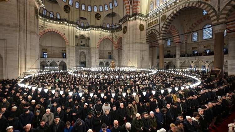 <p>Şanlıurfa 05.41</p>

<p>&nbsp;</p>
