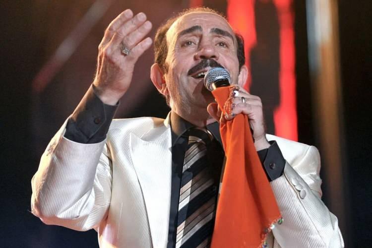 <p><strong>İnanın bu iki haslet insanda mevcut olunca, hayatta mutlu olmak da başarılı olmak da her zaman m&uuml;mk&uuml;nd&uuml;r. Ama bu değerlerin, bu ahlakın olmadığı yerde, her t&uuml;rl&uuml; melanet kendine kolayca yer bulabilir. Allah muhafaza buyursun." dedi.</strong></p>
