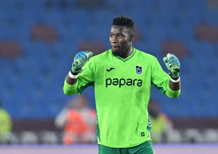 <p>Beşiktaş, Trabzonspor'un kadroya katmak i&ccedil;in yoğun uğraş verdiği Andre Onana i&ccedil;in devreye girdi. Siyah beyazlılar, 30 yaşındaki kalecinin y&uuml;ksek maliyetini Fırtına'nın karşılayamayacağı teziyle harekete ge&ccedil;ti ve Manchester United ile temaslara başladı.</p>

<p>(POSTA)</p>

<p>&nbsp;</p>

<ul>
</ul>
