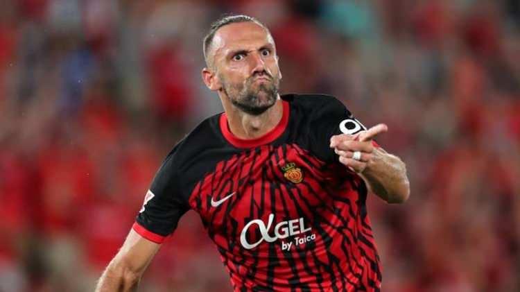 <p>Mallorca'dan ayrılması beklenen ve S&uuml;per Lig devleri Fenerbah&ccedil;e ile Galatasaray'ın talip olduğu Vedat Muriqi, tercihini yaptı.</p>
