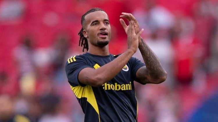 <p>Sunderland, Fenerbah&ccedil;e'den Archie Brown'ın transferi i&ccedil;in b&uuml;y&uuml;k uğraş veriyor.</p>

<p>(TAKVİM)</p>

<p>&nbsp;</p>
