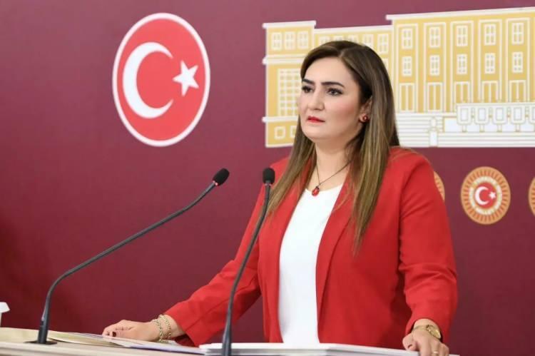 <p><strong>SEVDA ERDAN KILI&Ccedil;</strong></p>
