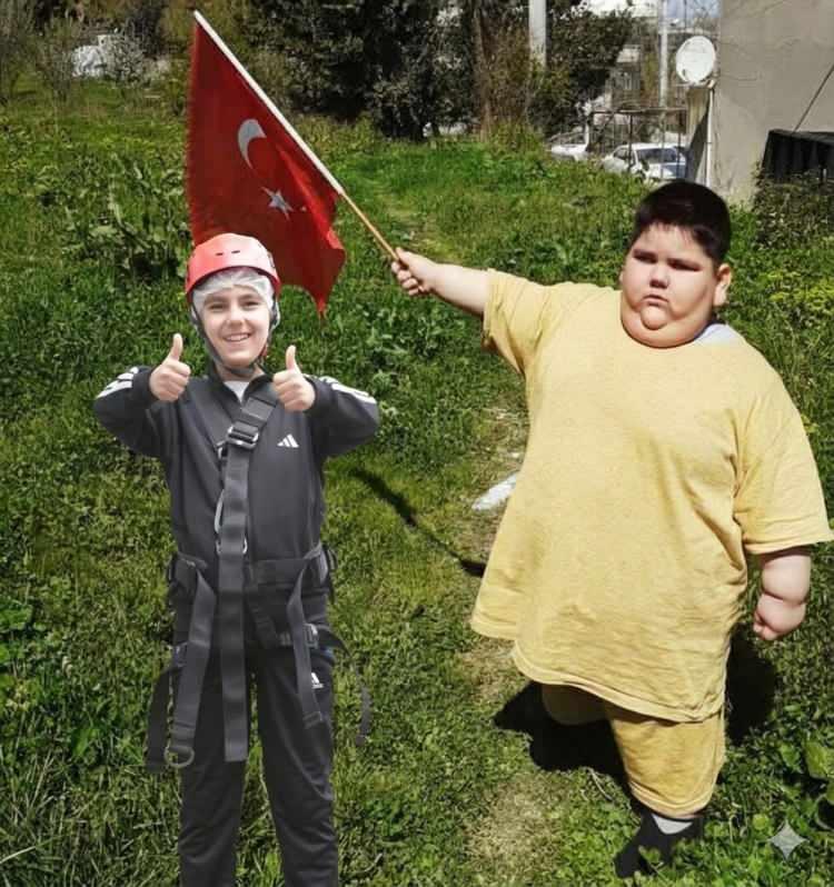 <p>Bir d&ouml;nem y&uuml;r&uuml;mekte dahi zorlanan &ccedil;ocuk, bug&uuml;n yaşıtlarıyla birlikte oyun oynayıp etkinliklere katılabiliyor.</p>

<p>&nbsp;</p>

