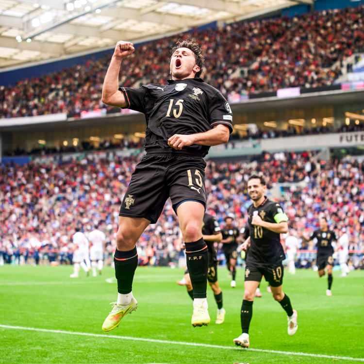 <p>3- Joao Neves | PSG</p>

