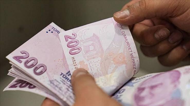 <p><strong>&Uuml;ST KADEME MEMUR, ŞUBE M&Uuml;D&Uuml;R&Uuml;, UZMAN VE BENZERİ UNVANLARDAN EMEKLİ OLANLARIN MAAŞ TABLOSU</strong></p>
