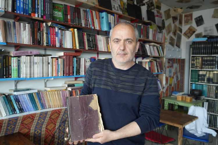 <p>Konuyla ilgili değerlendirmede bulunan araştırmacı Taner &Ouml;zdemir, Erzurum'un sadece tarih&icirc; olaylarla değil k&uuml;lt&uuml;rel hafızasıyla da dikkat &ccedil;eken bir şehir olduğuna vurgu yaparak şu ifadeleri kullandı:</p>
