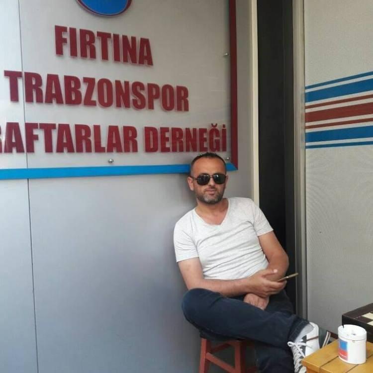 <p>C&uuml;neyt Varlık'ın cenazesi otopsi incelemesi i&ccedil;in morga kaldırıldı.</p>
