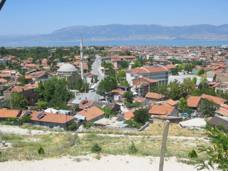 <p><span style="color:#B22222"><strong>72. BURDUR:</strong></span></p>

<p>378 bin 437</p>

<p>&nbsp;</p>
