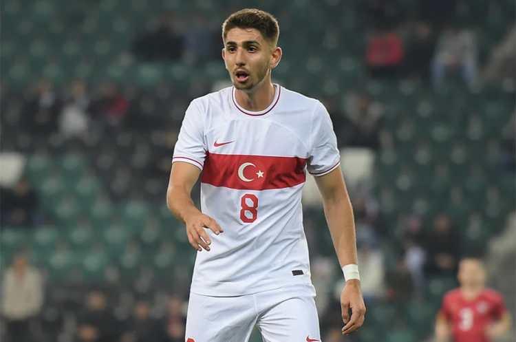 <p>* Demir Ege Tıknaz&nbsp;(Geniş kadroda yer almıştı)</p>

