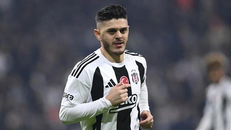 <p>- Rashica | Kosova</p>
