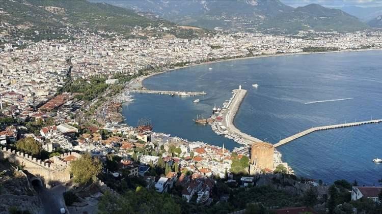 <p><strong>Alanya (Antalya) &ndash; 371.547</strong></p>

<p>&nbsp;</p>
