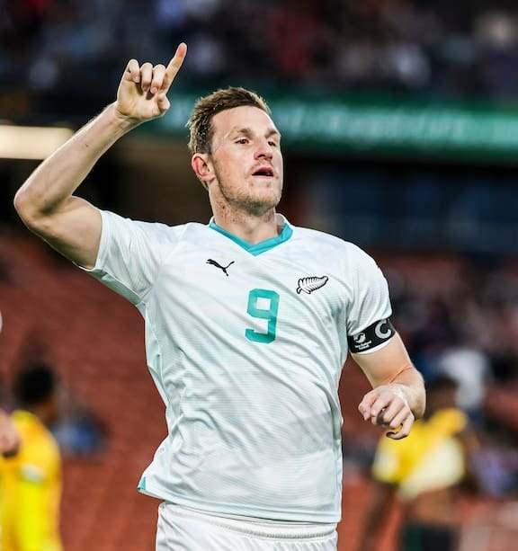 <p>Yeni Zelanda Milli Takımı'nda Nottingham Forest'ın deneyimli ismi Chris Wood, takımın en &ouml;nemli kozlarından birisi. 34 yaşındaki futbolcu, kariyerinde 88 kez milli takım forması giyerken, 45 kez gol sevinci yaşadı.</p>
