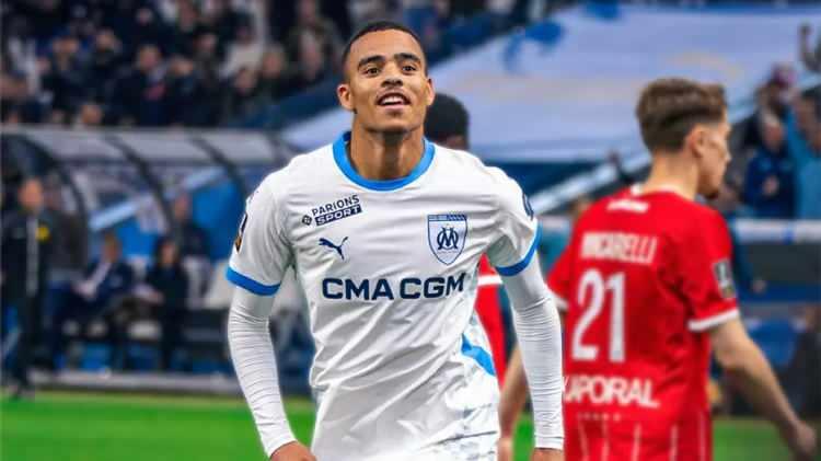 <p>Hakan Safi'nin anlaşma sağladığını a&ccedil;ıkladığı Mason Greenwood, Atletico Madrid'e transfer oluyor.<br />
<br />
(TAKVİM)</p>
