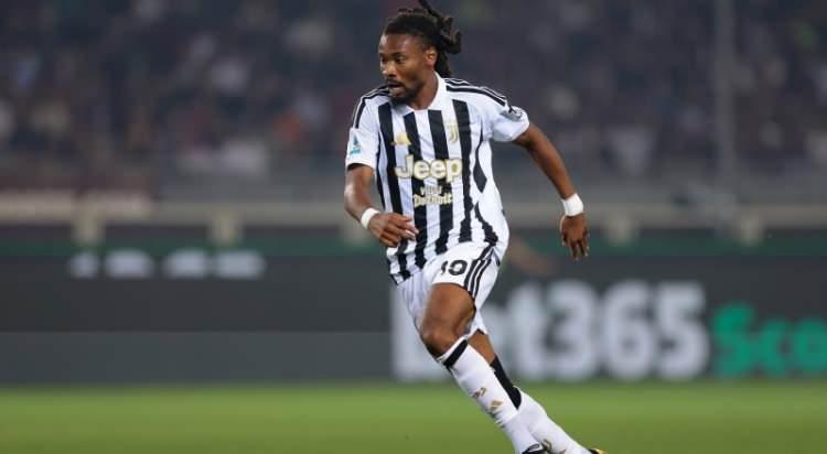 <p>Sarı-kırmızılıların orta saha i&ccedil;in belirlediği en &ouml;nemli hedeflerden birinin Juventus&rsquo;un Fransız yıldızı Khephren Thuram olduğu &ouml;ğrenildi.<br />
<br />
(FANATİK)</p>
