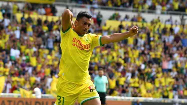 <p>S&uuml;per Lig&rsquo;in yeni ekibi &Ccedil;orum FK, transferde dikkat &ccedil;eken hamlelere imza atmaya hazırlanıyor.<br />
<br />
Kırmızı-siyahlı ekip, Galatasaray&rsquo;ın eski oyuncuları Marcelo Saracchi ve Mostafa Mohammed&rsquo;i g&uuml;ndemine aldı.&nbsp;<br />
<br />
(YAĞIZ SABUNCUOĞLU)<br />
&nbsp;</p>
