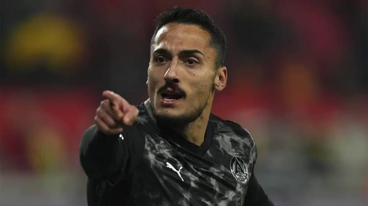 <p>Trabzonspor, Alanyaspor'dan İbrahim Kaya transferini kısa s&uuml;re i&ccedil;inde bitirmeyi hedefliyor.<br />
<br />
(FANATİK)</p>
