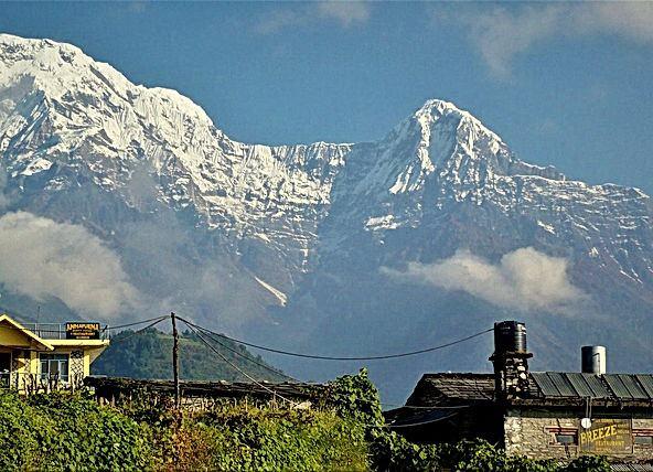<p><span style="color:#B22222"><strong>NEPAL -</strong></span> Himalayalar & spirit&uuml;el yolculuk</p>
