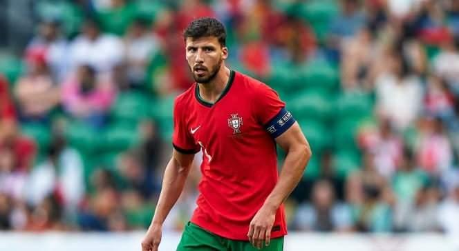 <p>46 - Ruben Dias</p>

<p>&nbsp;</p>
