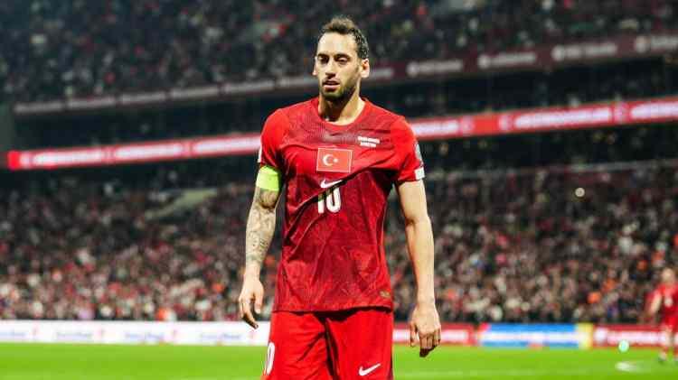 <p>47 - Hakan &Ccedil;alhanoğlu</p>

<p>&nbsp;</p>

