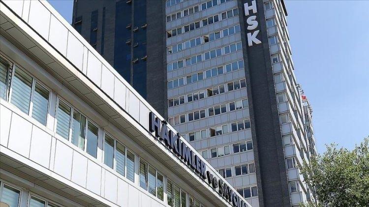 <p>Kararnameyle ağır ceza mahkemesi başkanlığına 160, b&ouml;lge adliye mahkemesi daire başkanlığına 113, b&ouml;lge adliye mahkemesi &uuml;yeliğine 471, b&ouml;lge adliye mahkemesi Cumhuriyet savcılığına 80, Yargıtay tetkik hakimliğine 12 ve Yargıtay Cumhuriyet savcılığına 15 atama yapıldı.</p>

<p>&nbsp;</p>
