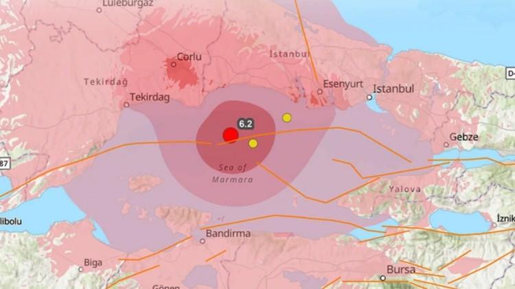 <p>Uzmanlar, T&uuml;rkiye'nin en yoğun n&uuml;fuslu b&ouml;lgesinin bu fay sistemine yakın konumda bulunması nedeniyle Marmara'yı yakından takip ediyor.</p>

<p>&nbsp;</p>
