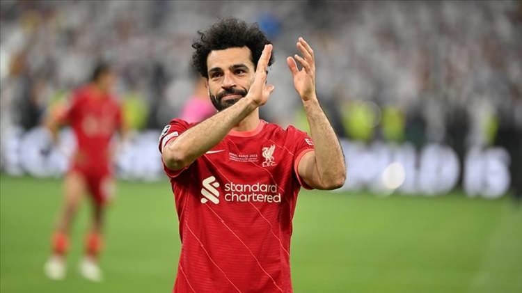 <p>Fenerbah&ccedil;e, Liverpool'la s&ouml;zleşmesi sona eren Mohamed Salah i&ccedil;in harekete ge&ccedil;ti. Salah, T&uuml;rkiye'de oynamaya sıcak bakarken D&uuml;nya Kupası bitene kadar geleceğinin netleşmesini istediği aktarıldı. (FOTOMA&Ccedil;)</p>

<p>&nbsp;</p>

<ul>
</ul>
