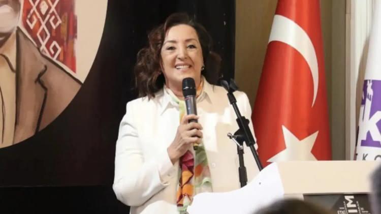 <p><span style="color:#B22222"><strong>YAŞAR SEYMAN</strong></span></p>

<p>&nbsp;</p>

<p>(İstifasını verdiği ancak sonradan istifadan vazge&ccedil;tiği &ouml;ğrenildi)</p>

<p>&nbsp;</p>
