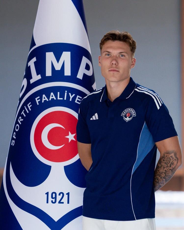 <p>Kenan Kurtovic (Santrafor) | NS Mura ➜ Kasımpaşa</p>

