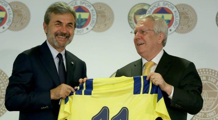 <p>Aziz Yıldırım y&ouml;netiminin, Aykut Kocaman'ı 2922 g&uuml;n sonra yeniden Fenerbah&ccedil;e'nin başına getirmeye hazırlandığı belirtildi.<br />
<br />
Kocaman'ın ekibinde Dirk Kuyt'ın yer alması beklenirken, a&ccedil;ıklamanın kısa s&uuml;rede yapılabileceği ifade edildi.<br />
<br />
(S&Ouml;ZC&Uuml;)</p>
