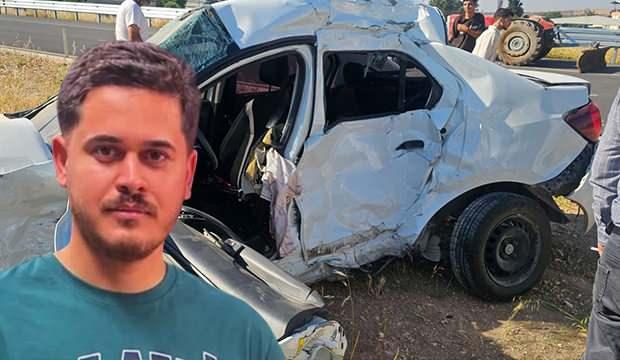 <p>GAZİANTEP</p>

<p>Gaziantep'in Karkamış il&ccedil;esinde YKS'ye yetişmeye &ccedil;alışan 2 gencin bulunduğu otomobil, kavşakta tırla &ccedil;arpıştı. Kazada ağır yaralanan 2 &ouml;ğrenciden biri, kaldırıldığı hastanede hayatını kaybetti...</p>
