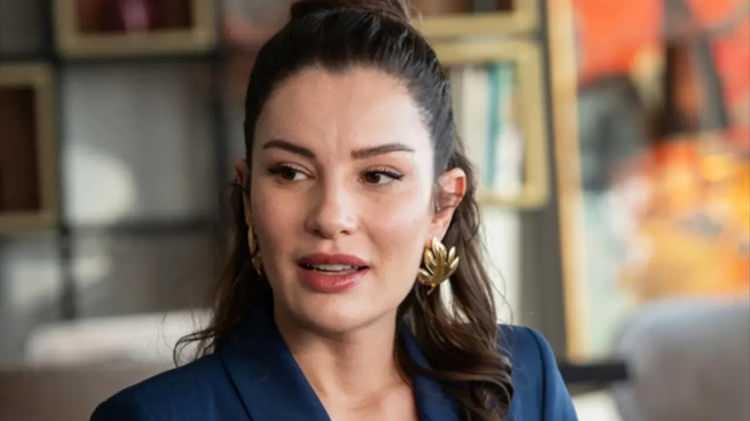 <p>Gen&ccedil; yaşta hayatını kaybeden oyuncu Ece İrtem'in avukatı Uğur G&ouml;kkoyun, İrtem'in Tayland gezisi esnasında bir maymun tarafından ısırıldığını ve maymun ısırığının sepsis dahil &ouml;l&uuml;mc&uuml;l neticelerinin olabileceğinin &ouml;ğrenildiğini belirterek, savcılığa verilen dilek&ccedil;ede otopside bu hususun da değerlendirilmesinin talep edildiğini a&ccedil;ıkladı.</p>

<p>&nbsp;</p>
