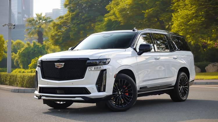 <p>Şirket tarafından paylaşılan anahtar teslim satış fiyatları şu şekilde a&ccedil;ıklandı:</p>

<p>Cadillac Escalade Sport Platinum: 37.500.000 TL</p>

<p>Cadillac Escalade ESV Sport Platinum: 40.000.000 TL</p>
