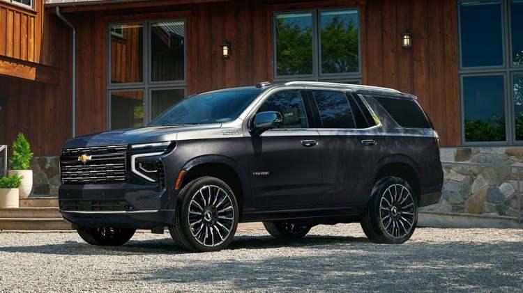 <p>Cadillac Escalade V-Series: 47.500.000 TL</p>

<p>Chevrolet Tahoe RST: 19.900.000&nbsp; TL</p>
