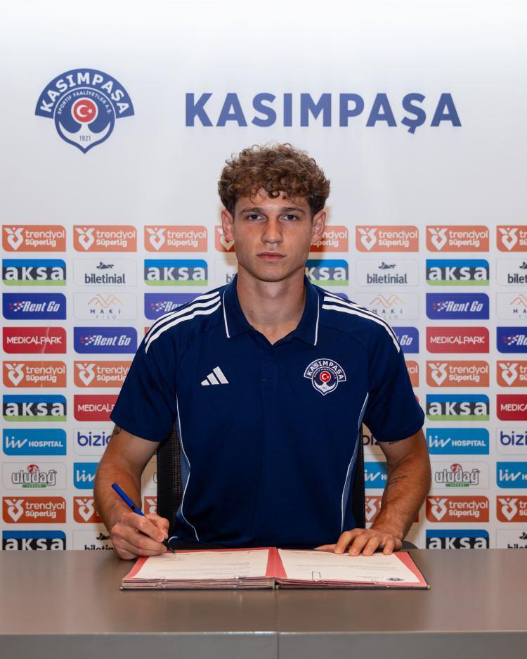 <p>Matei Ilie (Stoper) | CFR Cluj ➜ Kasımpaşa</p>

