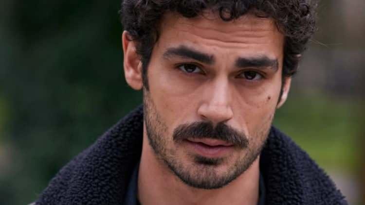 Sete yapılan baskın sonrası rol&uuml; alındı! Erdem Kaynarca'nın yerine &uuml;nl&uuml; isim ge&ccedil;ti